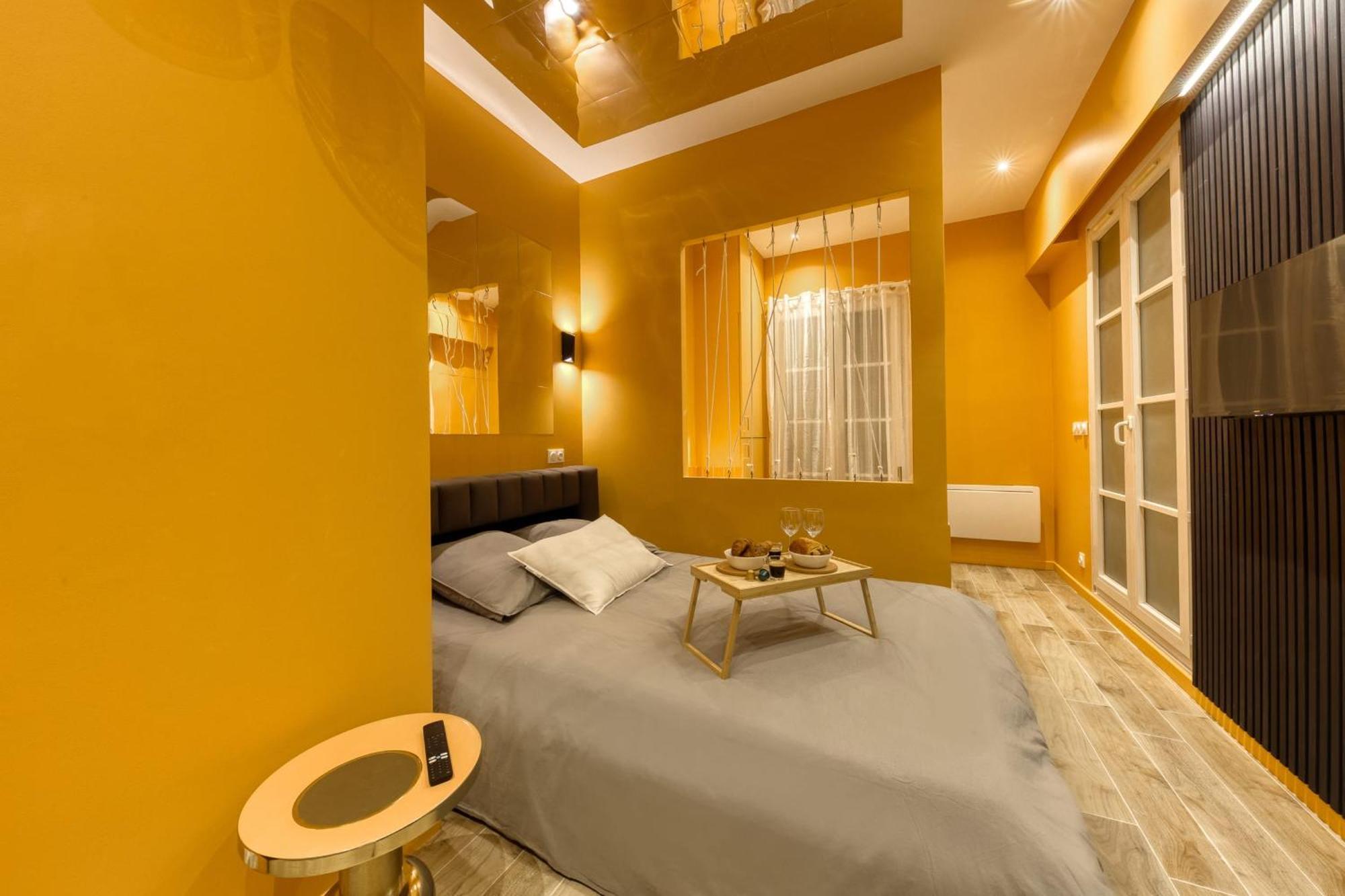 Deluxe Spa Suite Caramel Sweetness 默伦 外观 照片